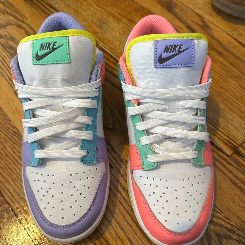 Women’s dunks